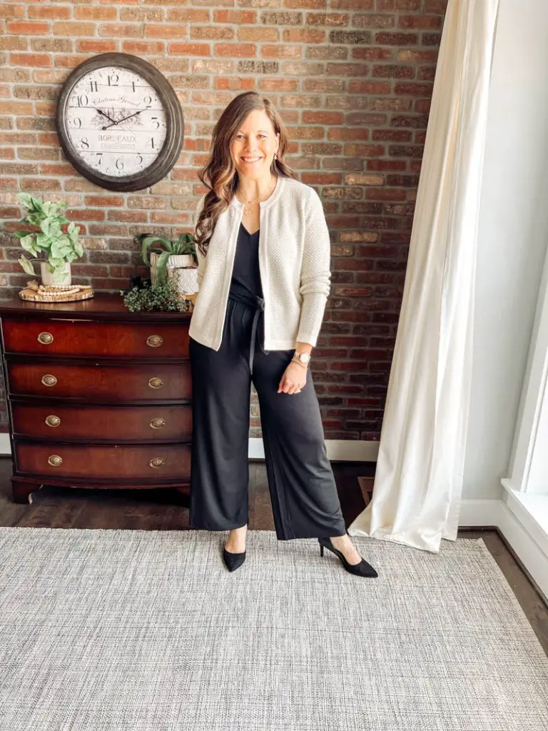 The Business Jumpsuit: A Stylish Option for Professional Attire